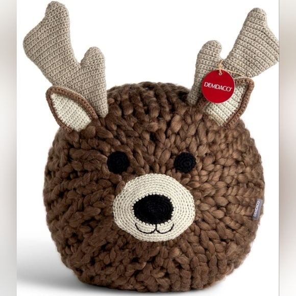 Demdaco Other - Demdaco Knitted Plush Toy